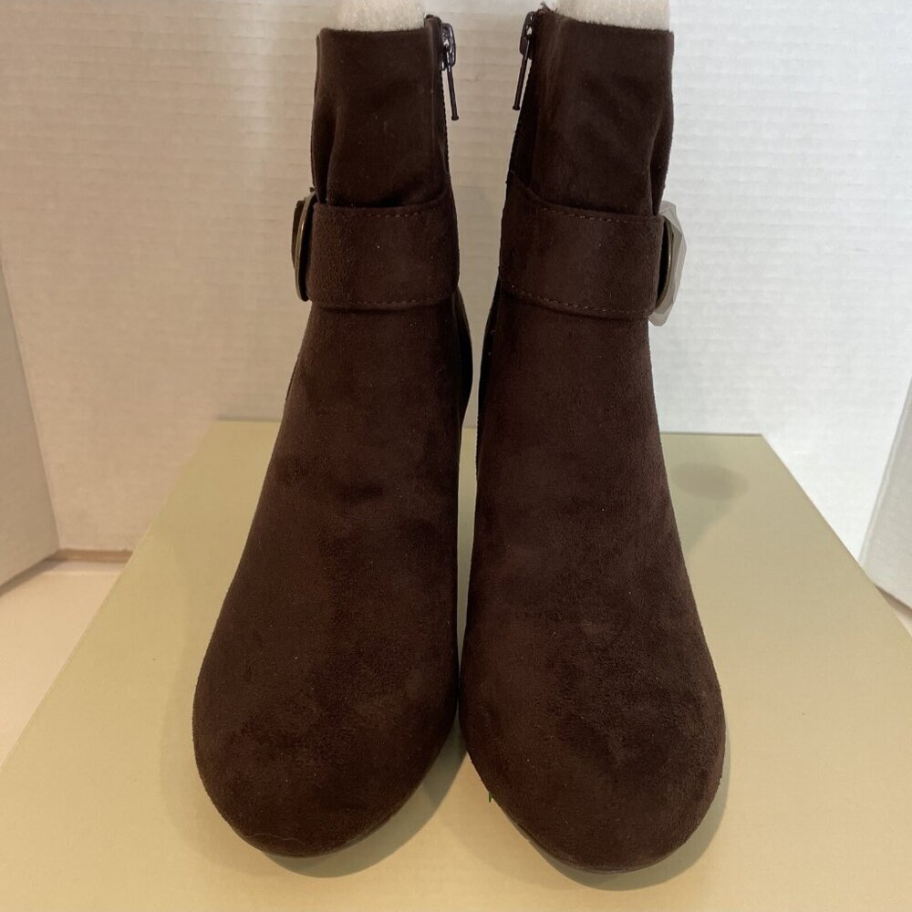 Laura Ashley Faux Suede Booties Heels Women's 6.5 Chocolate Buckle Heritage NIB - Picture 4 of 13